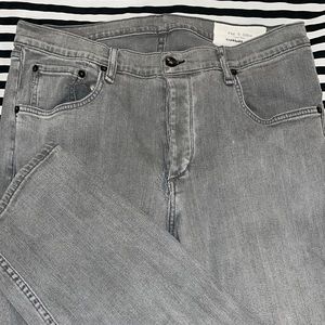 Men’s rag and bone size 36 hemmed to 30 length with reattached seam. Fit 2